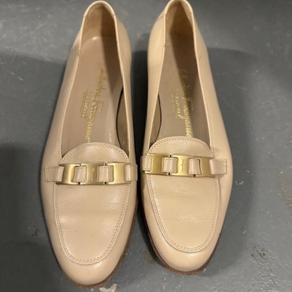 Salvatore Ferragamo Women's Cream Loafers.